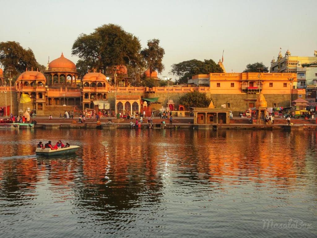 Hotel Jain Shree Ujjain Bagian luar foto