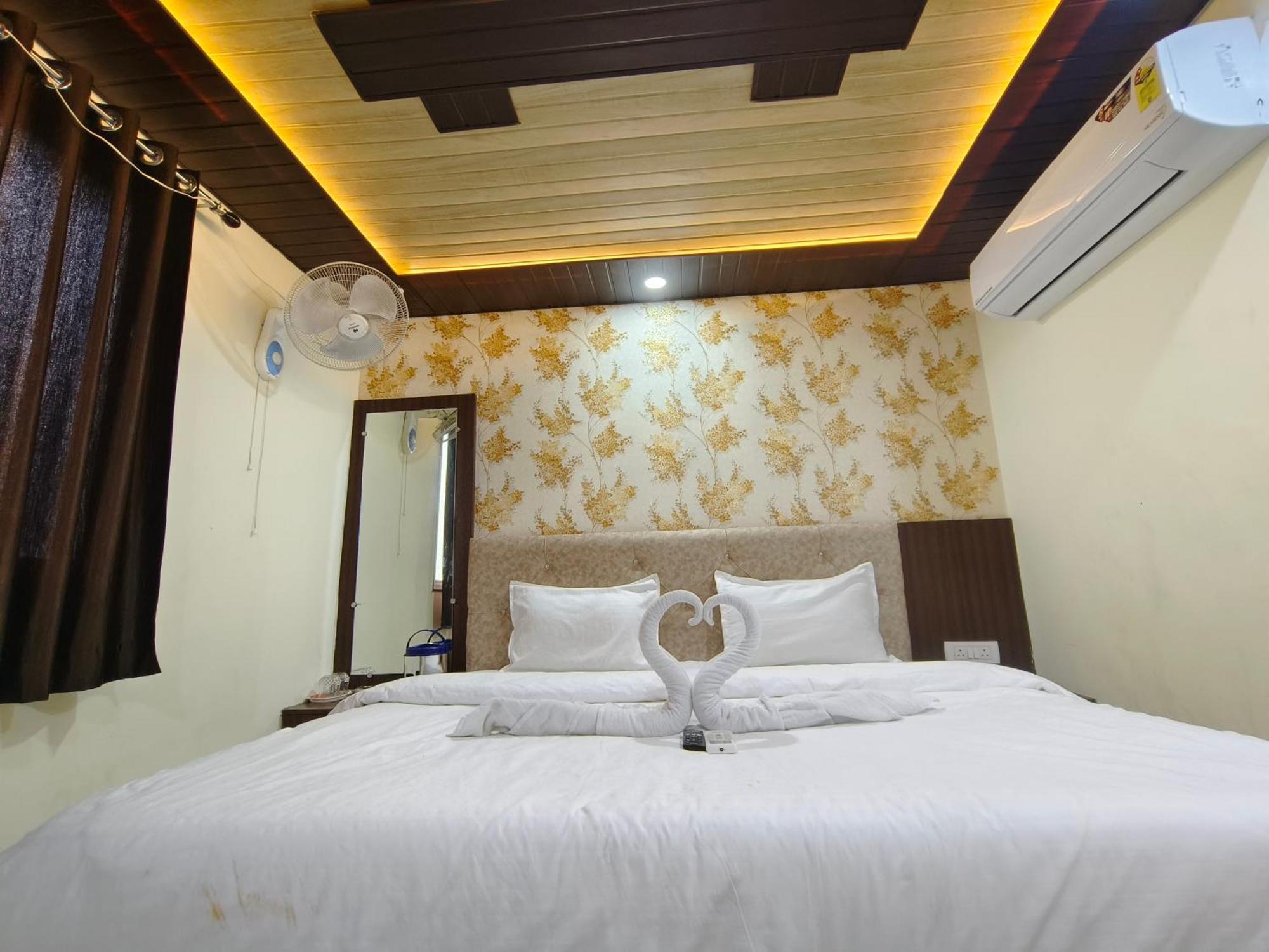 Hotel Jain Shree Ujjain Bagian luar foto